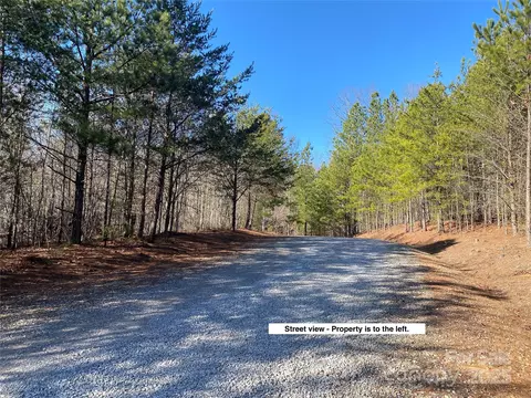 Hull Avenue, Nebo, NC 28761