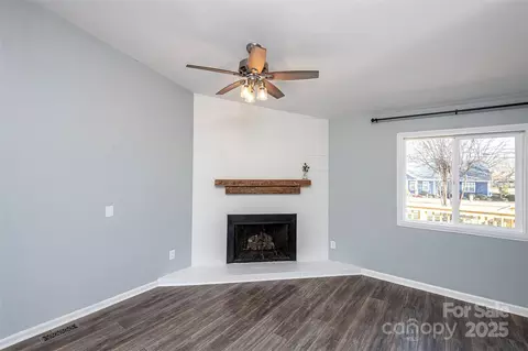 22013 Torrence Chapel Rd, Cornelius, NC 28031 photo 8