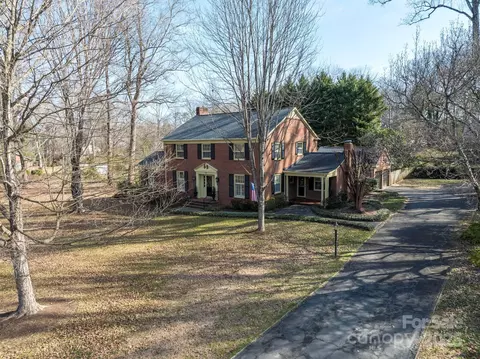 Exterior - 610 2nd Nw Ave NW, Conover, NC 28613 photo 6 of 10