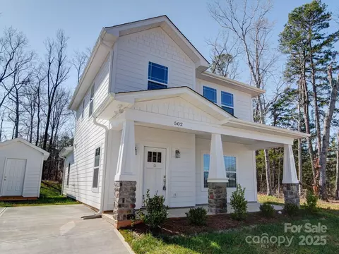 502 Geneva Cir, Gastonia, NC 28056