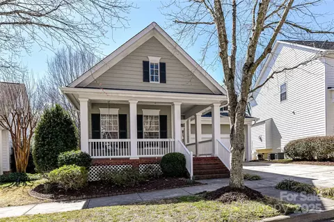 319 Ohenry Ave, Davidson, NC 28036
