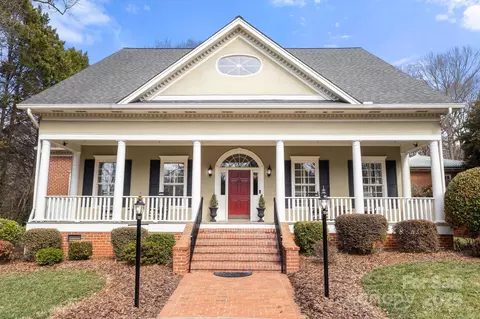 1335 E Marion St, Shelby, NC 28150