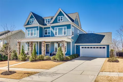 520 Crawfish Dr, Fort Mill, SC 29708