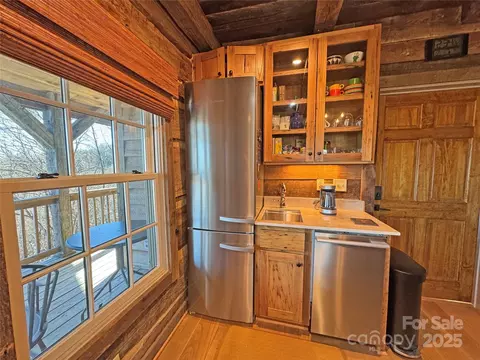 Kitchen - Baker Branch Lane, Marshall, NC 28753 photo 1 of 5