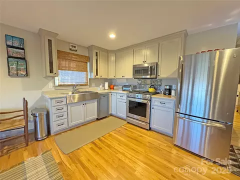 Kitchen - Baker Branch Lane, Marshall, NC 28753 photo 5 of 5