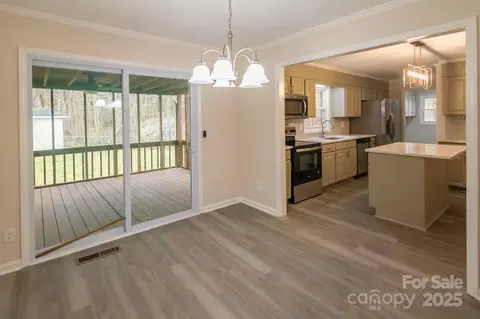833 E Chestnut St, Stanley, NC 28164 photo 22