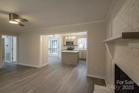 833 E Chestnut St, Stanley, NC 28164 photo 10