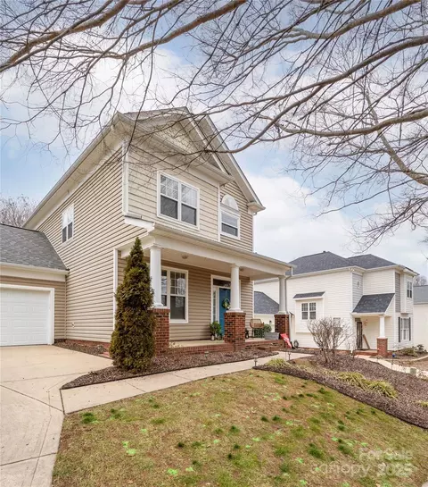 7602 Rolling Meadows Ln, Huntersville, NC 28078