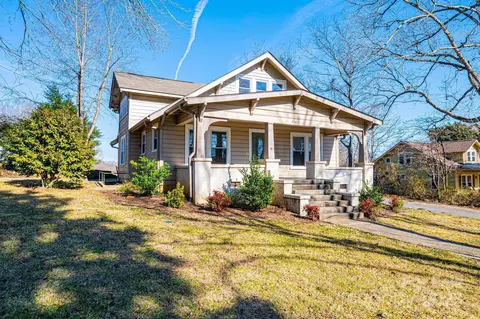 414 Woodsway Nw Ln NW, Lenoir, NC 28645