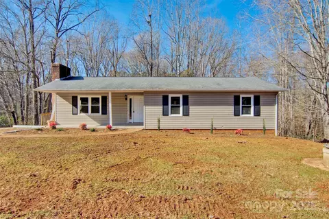 1053 Fye Dr, Newton, NC 28658