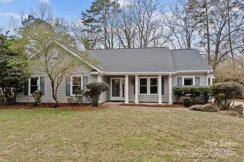 20331 Willow Pond Rd, Cornelius, NC 28031
