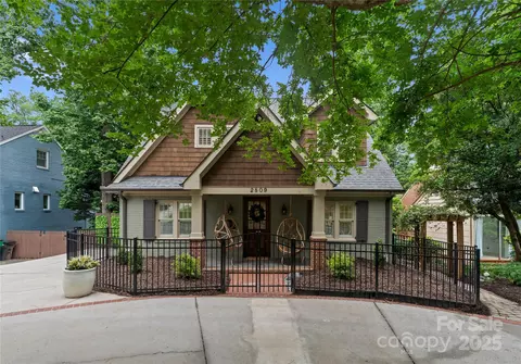 2809 Glendale Rd, Charlotte, NC 28209