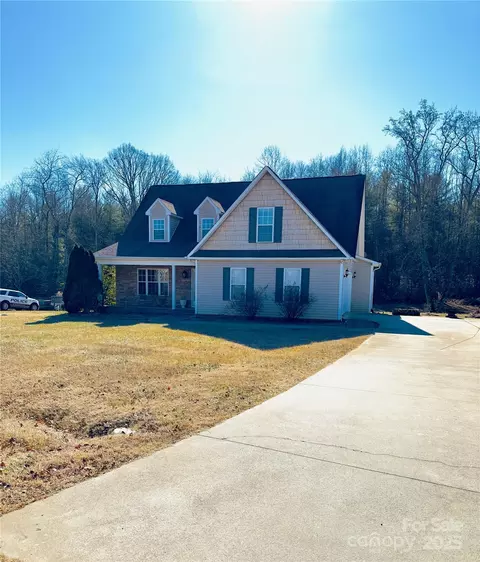 50 Rachels Ln, Taylorsville, NC 28681