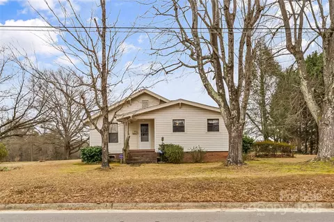 1264 22nd Ne St NE, Hickory, NC 28601