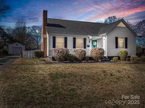 201 Ware St, Shelby, NC 28150