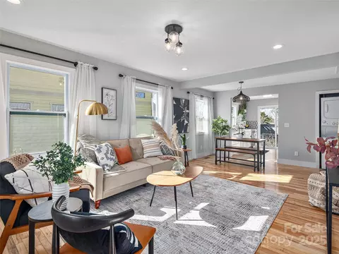 55 Middlemont Ave, Asheville, NC 28806