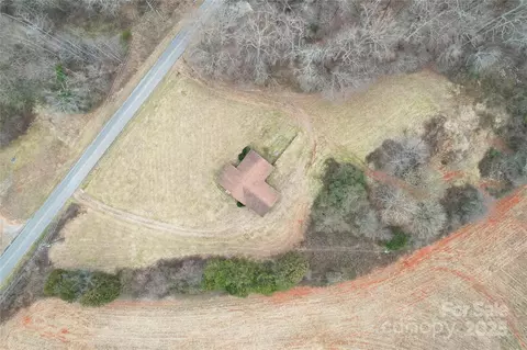 643 Alf Hoover Rd, Lincolnton, NC 28092