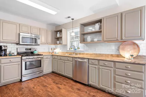 Kitchen - 449 Doves Crest Ct, Stanley, NC 28164 photo 1 of 1