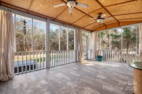 Exterior - 449 Doves Crest Ct, Stanley, NC 28164 photo 4 of 5