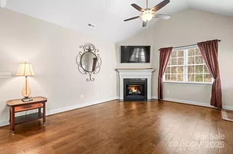 Living - 2008 Surefire Ct, Denver, NC 28037 photo 1 of 6