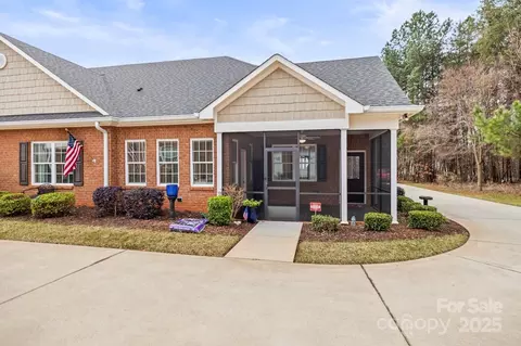 Exterior - 2008 Surefire Ct, Denver, NC 28037 photo 6 of 6