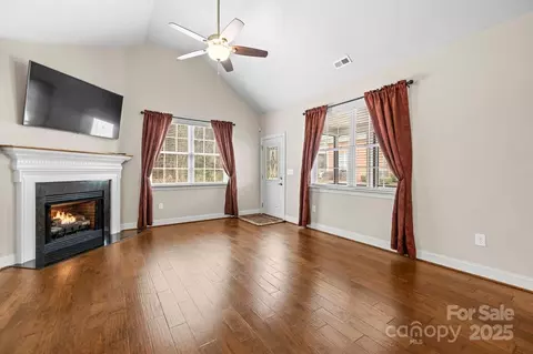 Living - 2008 Surefire Ct, Denver, NC 28037 photo 2 of 6