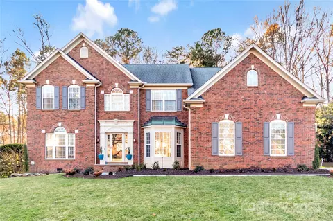16025 Agincourt Dr, Huntersville, NC 28078