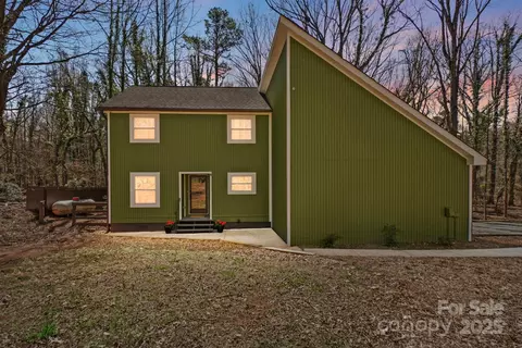 4125 Rivendell Ln, Mint Hill, NC 28227