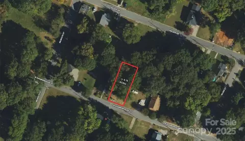 222 Shannonhouse St, Shelby, NC 28152