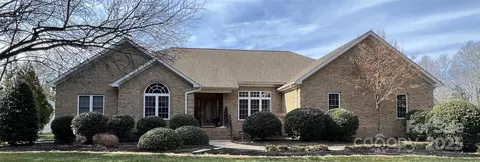 47997 Wagoner Rd, Richfield, NC 28137