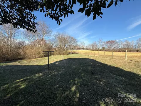 32269 Pennington Rd, Albemarle, NC 28001 photo 24