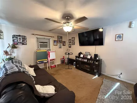 32269 Pennington Rd, Albemarle, NC 28001 photo 7