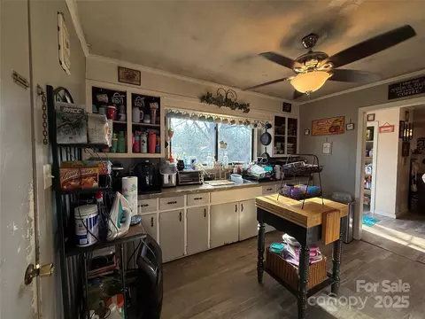 32269 Pennington Rd, Albemarle, NC 28001 photo 11