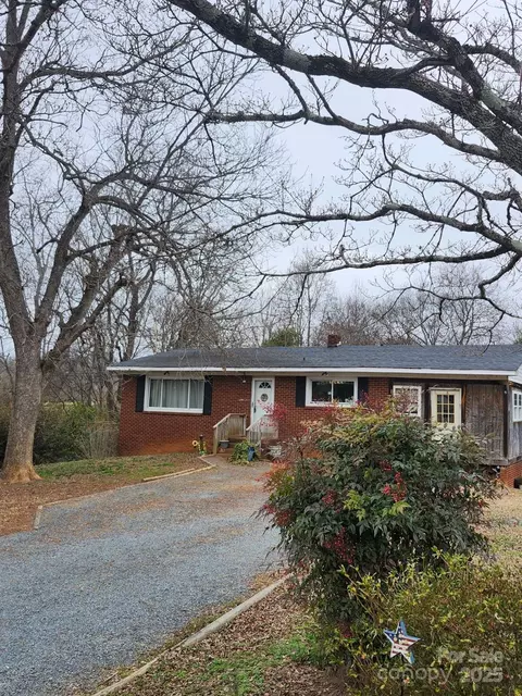 32269 Pennington Rd, Albemarle, NC 28001 photo 2