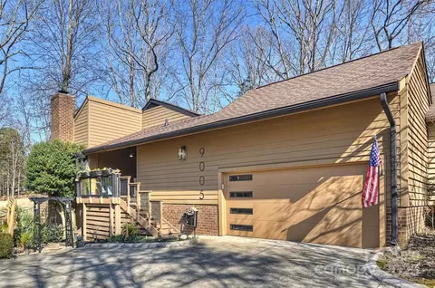 9005 St Croix Ln, Charlotte, NC 28277