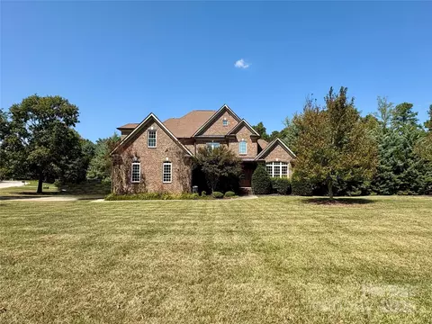 2553 Cozy Cove Dr, York, SC 29745
