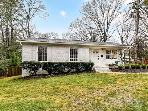 3642 Litchfield Rd, Charlotte, NC 28211