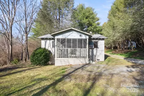 176 Mckinney Rd, Brevard, NC 28712