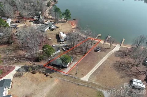 2329 Dolan Ln, Liberty Hill, SC 29074