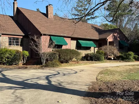 1124 Evergreen Cir, Rock Hill, SC 29732