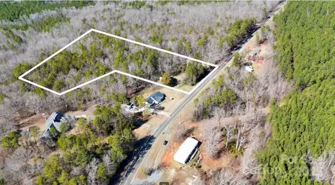 903 Rowells Rd, Catawba, SC 29704