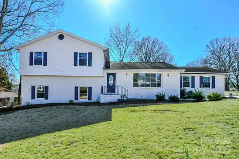 2007 NW Candlewood Nw Dr NW, Concord, NC 28027