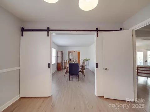 Dining - 306 Stevens St, Monroe, NC 28112 photo 2 of 3