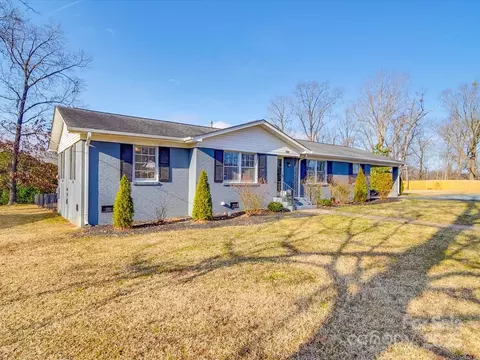 Exterior - 306 Stevens St, Monroe, NC 28112 photo 2 of 5