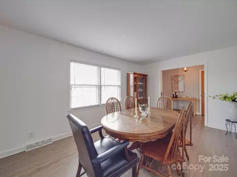 Dining - 306 Stevens St, Monroe, NC 28112 photo 1 of 3