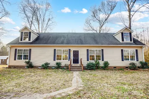2371 Kingsburry Rd, York, SC 29745