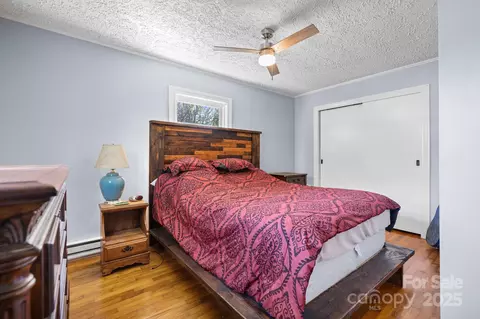 Bedroom - 2283 Crestview St, Morganton, NC 28655 photo 1 of 3