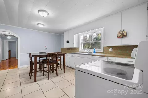 Other - 2283 Crestview St, Morganton, NC 28655 photo 4 of 10
