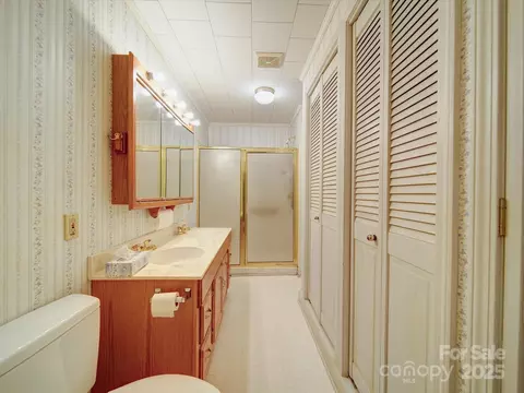 Bath - 113 2nd St, Spencer, NC 28159 photo 1 of 2