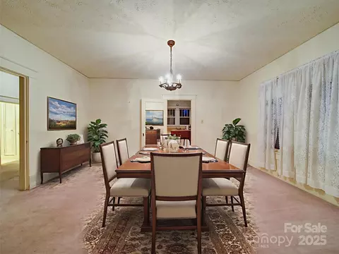 Dining - 113 2nd St, Spencer, NC 28159 photo 1 of 1